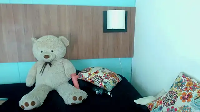 Channel_Mills's cam snapshot