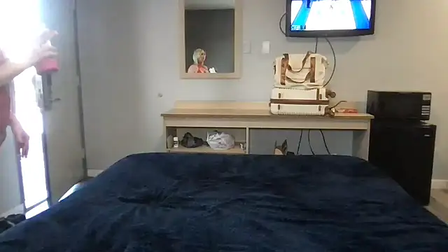 TiffaneyLove's cam snapshot