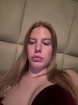 Chloemillerrxx live sex cam