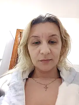 KaylinJan's cam snapshot