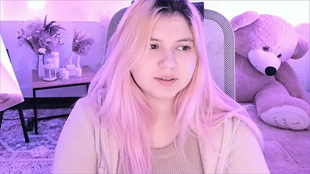 DiaAngell's cam snapshot