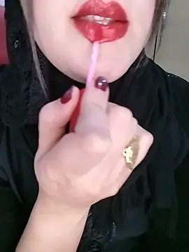 Rawya-34's cam snapshot