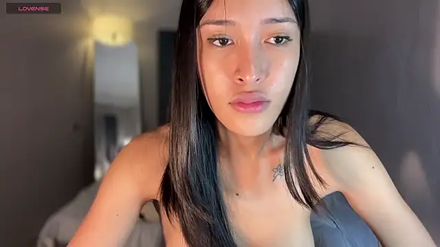 wiggle_nibble live sex cam