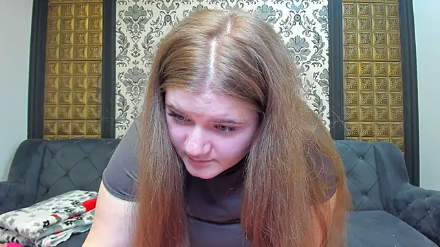 LissaBigTitts's cam snapshot