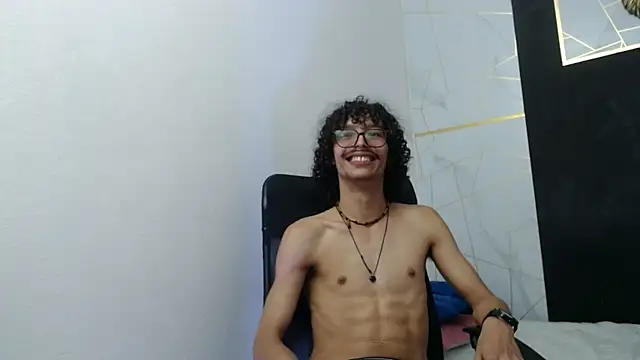 KittyStarmorbid's cam snapshot