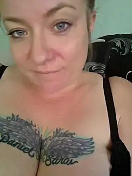 julimonroe's cam snapshot