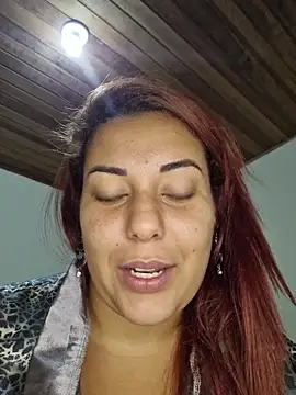 RuivaGiMisteriosa live sex cam