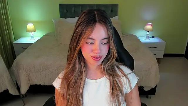 _Charlotte_evans_1's cam snapshot