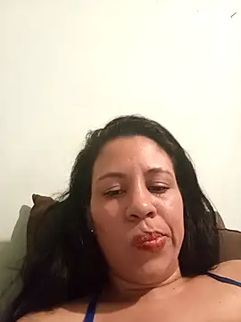 LeilaTaylor's cam snapshot