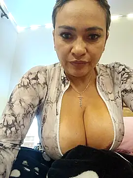 Afroditecash live sex cam
