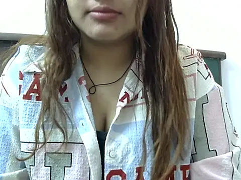 AngelAnaya018 live sex cam