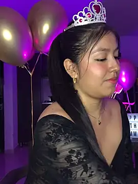 EmmaRossem live sex cam