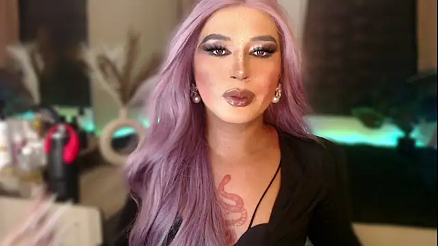 mslilly_croft live sex cam