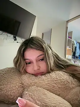 lunablossom_ live sex cam