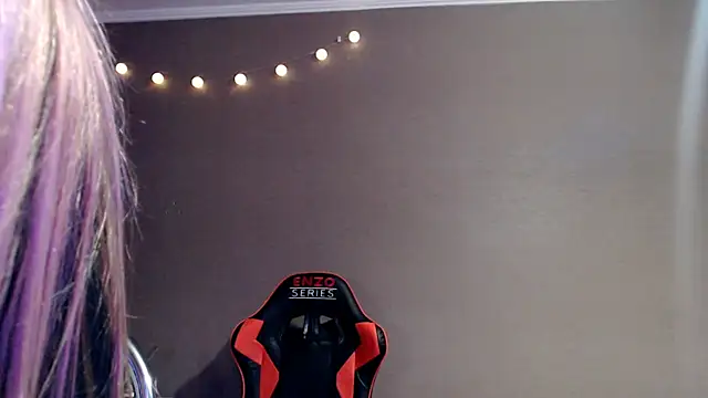 Iris_lave's cam snapshot