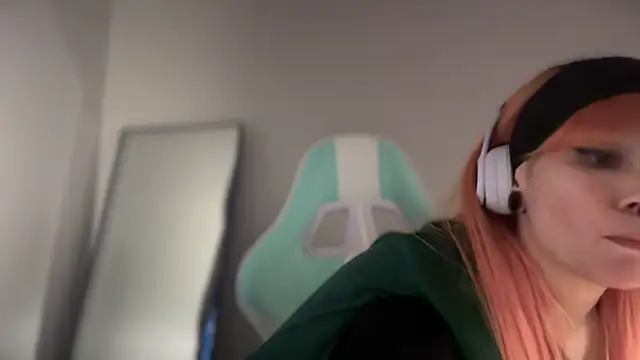 FRRANNKIE's cam snapshot