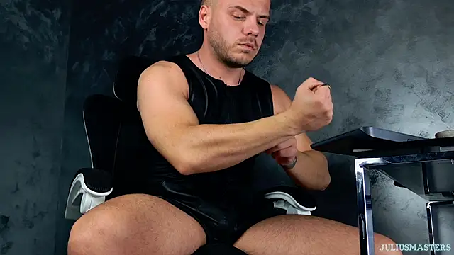 juliusmasters live sex cam