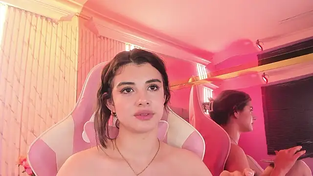 KatyParisi's cam snapshot