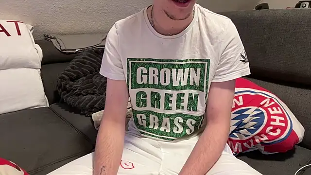 Cookieboy88 live sex cam