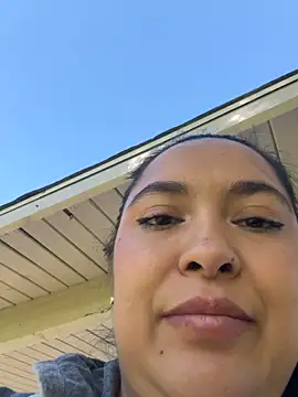 latina_curvy22's cam snapshot