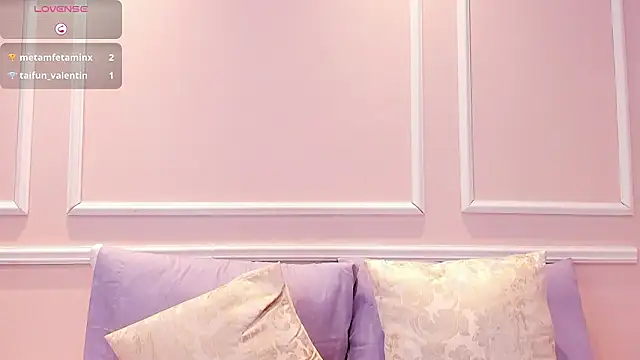 Lucy_Canel live sex cam