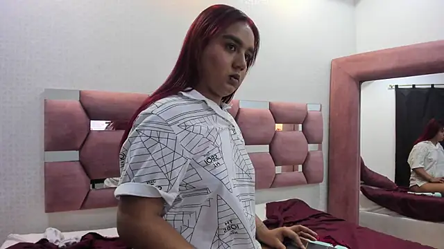 _mia_garcia's cam snapshot