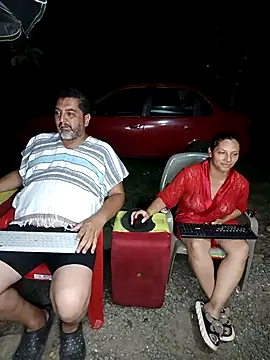 hotandfierylatinos2023 live sex cam