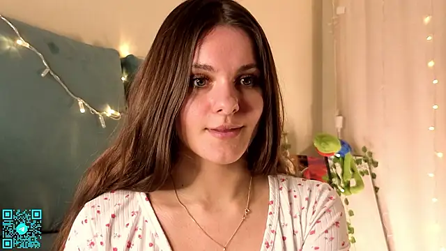 chloemilka's cam snapshot