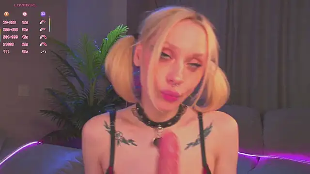 Kinky_Girls's cam snapshot