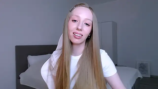 Luna_insniity's cam snapshot