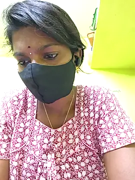 Honey_rosetamil's cam snapshot