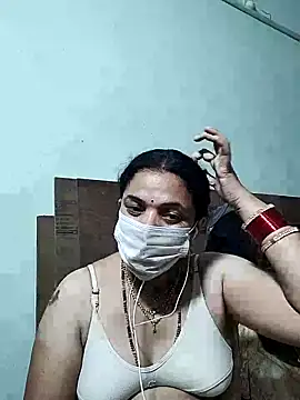 bhavyasri_55's cam snapshot