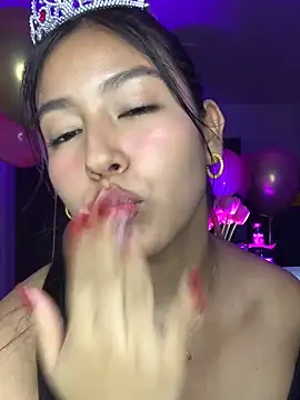 EmmaRossem live sex cam