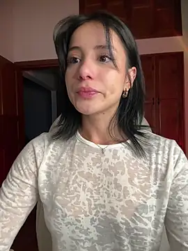 Ale_Lewis live sex cam