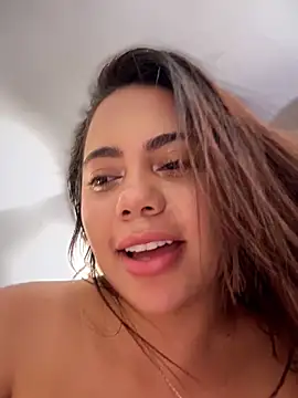 Aryrosee live sex cam