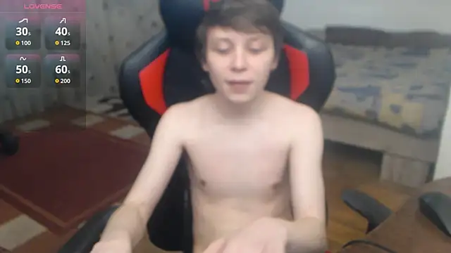 hugkydo live sex cam