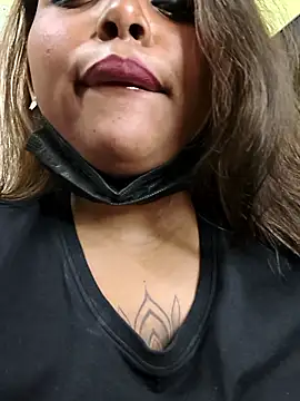 Trending_Couple live sex cam