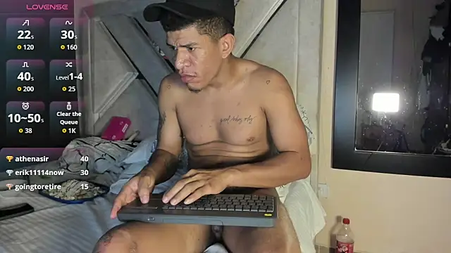 antonio_aguilarx's cam snapshot