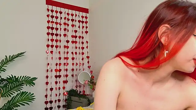 Kim_Redd's cam snapshot