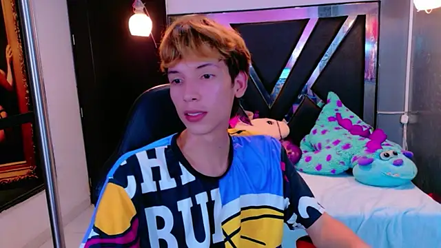 Liam_Green1's cam snapshot