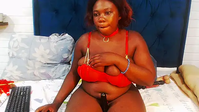 DarkCherryx's cam snapshot