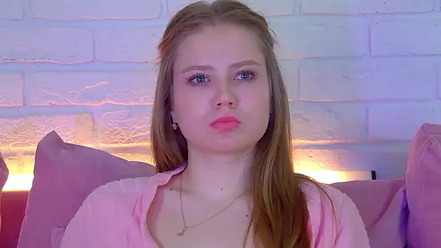 SelinSwarovski's cam snapshot