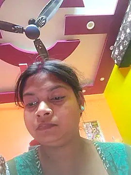 Romance_Aliya's cam snapshot