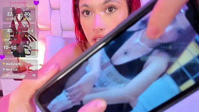 SkinnyFoxy's cam snapshot