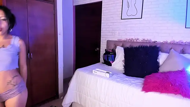 Kitty_Pam's cam snapshot