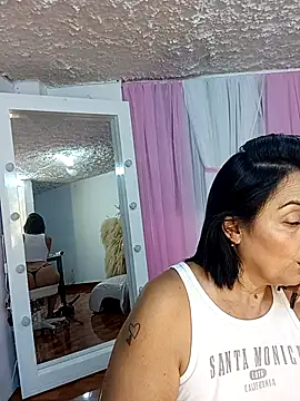 zullyxhot's cam snapshot