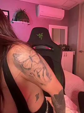 DaniDusan_'s cam snapshot