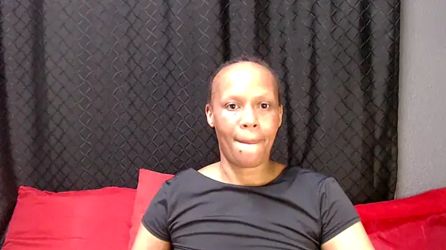 MistressShirleyx's cam snapshot