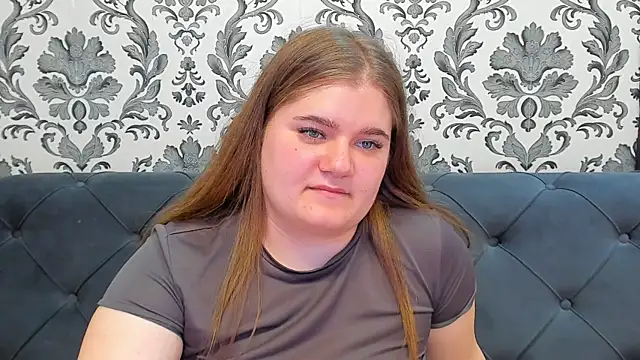 LissaBigTitts's cam snapshot