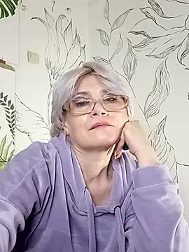 Catty_Lady's cam snapshot